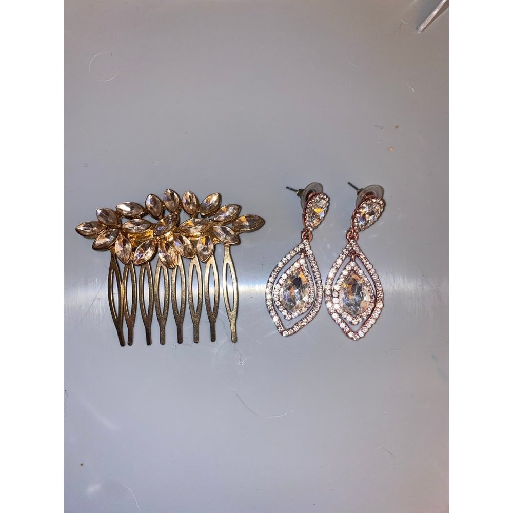 Rhinestone earring and hair pin